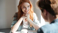 Självförtroende och röst: Psykologer avslöjar den dolda ton som väcker förtroende