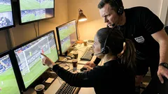 Kort berättelse: Jag hade en knapp som kunde stoppa jublet på en full arena