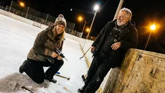 Kort berättelse: Jag borrade ett hål i isen – då hörde jag en röst