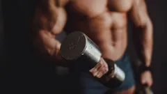 Starka armar utan gym: De här övningarna ger oväntade resultat