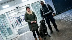 Kort berättelse: Jag bröt mot skylten – och alla i entrén stelnade