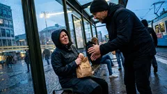 Kort berättelse: Ett enda skämt vid fikat förändrade stämningen mer än någon märkte