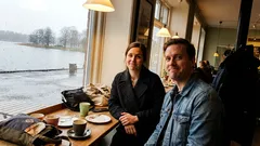 Kort berättelse: Skrattet vid fönstret som fortfarande ekar varje vår