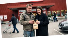 Kort berättelse: Pappa pekade på en främling i kön – och jag fattade ingenting