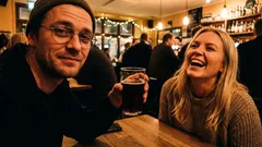 Kort novell: Skämtet som fastnade i halsen på en vanlig onsdag