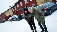 Kort berättelse: Ett gammalt skämt följde mig till ett köksbord i december