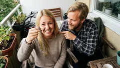 Kort berättelse: Jag öppnade svärmors paket och orden fastnade i halsen