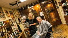 Kort story: En regnig torsdag i min salong fick alla att titta upp