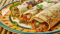 Mättande snacks med lavash: 3 otroliga rätter på 10 minuter