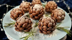 Enkel nyårsdessert utan ugn: lena bakelser “Kottar”